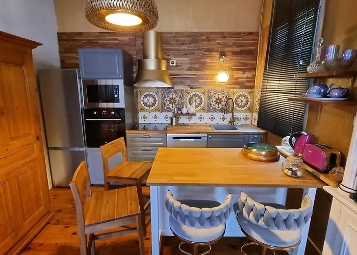 Maison Charmante, Annees 30 Avec Exterieur A L'ile Verte *